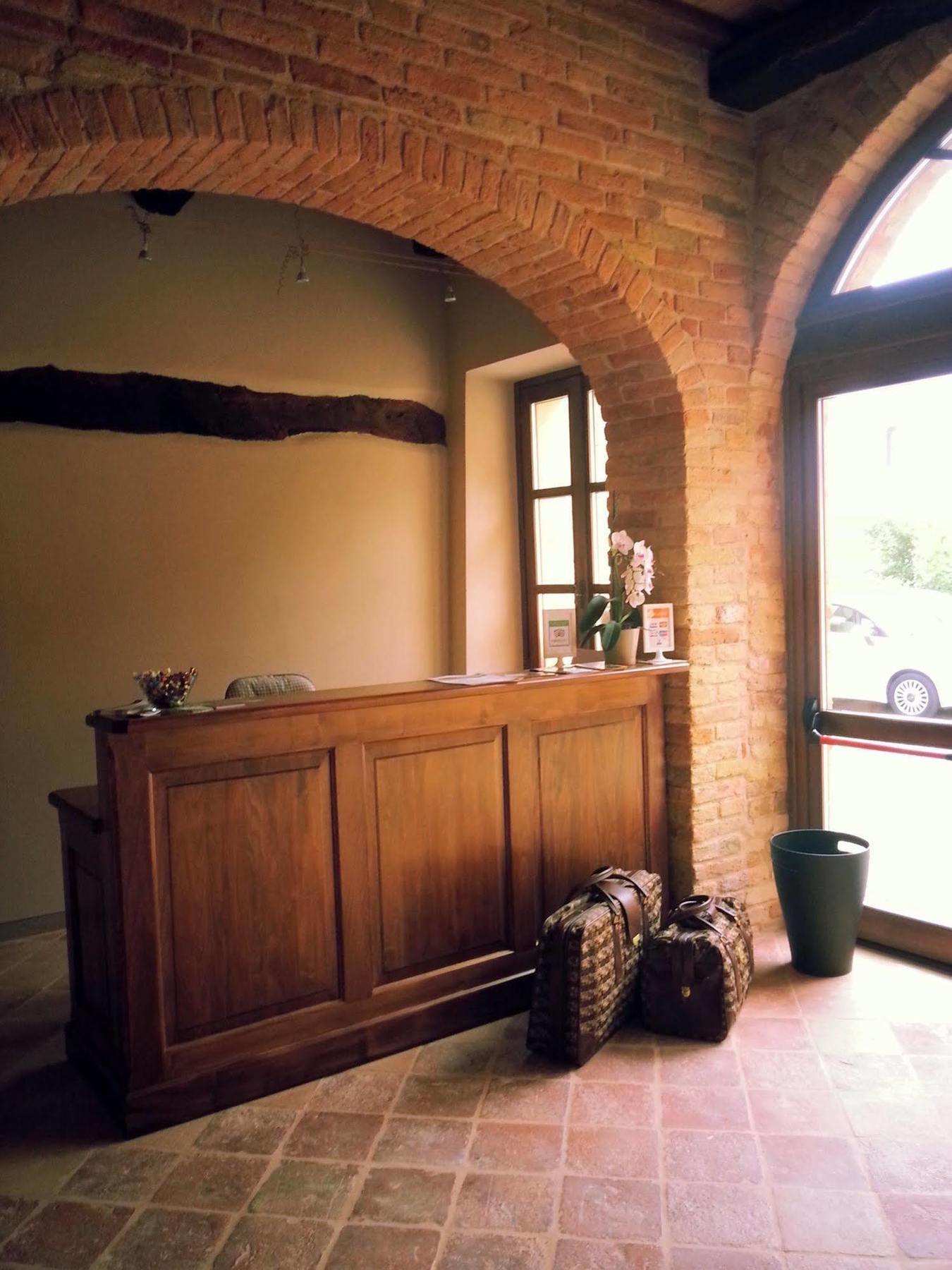 Dimora Cortese Castagnole delle Lanze ภายนอก รูปภาพ